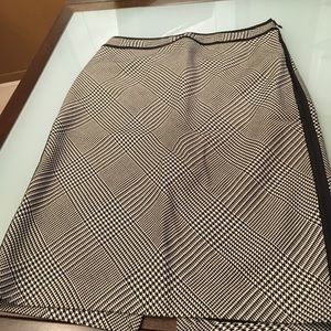 White House Black Market skirt size 8